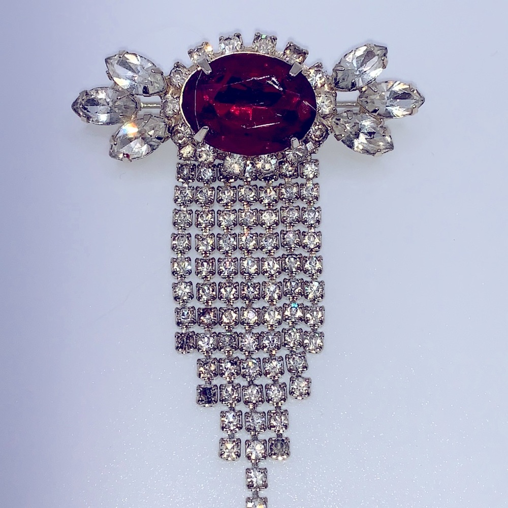 Ruby Red Brooch, Gorgeous